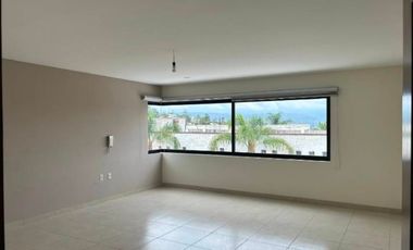 SE VENDE CASA EN GRAN JARDIN, JARDIN RUSO, LEON GUANAJUATO, ZONA NORTE