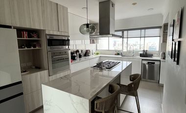 Venta Dúplex de lujo con terraza de 63 m², jacuzzi y vista panorámica al Golf de San Isidro