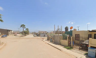 Casa en venta en  Villa del Campo, 22785 Ensenada, B.C