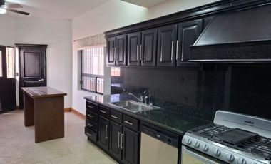 Residencia en venta – Haciendas del Valle II