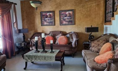 Se vende Residencia exclusiva en Rincones de San Francisco, Chihuahua- Opción a venta con muebles de línea exclusiva