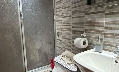 Se vende departamento remodelado en Circunvalación, Valdivia
