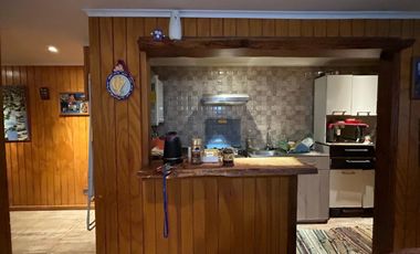 Se vende departamento remodelado en Circunvalación, Valdivia