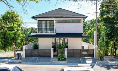 FOR SALE! 2 Storey House with Infinity Swimming Pool in Orchard Golf and Country Club, Cavite