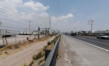 Terreno - Patio de Maniobras en Renta en Querétaro sobre Carretera 57 Autopista Mex-Qro por P.I.B.Q.