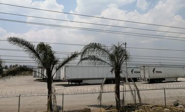Terreno - Patio de Maniobras en Renta en Querétaro sobre Carretera 57 Autopista Mex-Qro por P.I.B.Q.