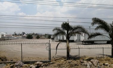 Terreno - Patio de Maniobras en Renta en Querétaro sobre Carretera 57 Autopista Mex-Qro por P.I.B.Q.