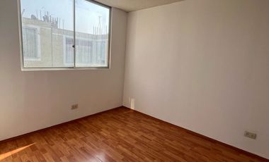 HERMOSA CASA EN VENTA - CASAS DEL VALLE