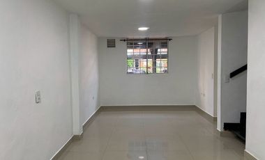 Casa en Arriendo sector Tres Esquinas, Sabaneta, Antioquia