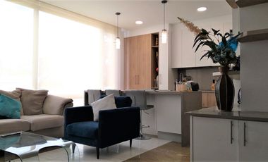 ARRIENDO SUITE 72 M2, CON ESTUDIO, PISCINA, CUMBAYÁ