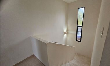 VENTA DE CASA EN SAN CRISANTO AMUEBLADA CON VISTA AL MAR