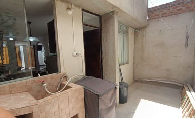 Alquiler de Casa Amoblada de 2 Pisos en Sol de Ica IV Etapa – Frente a Parque