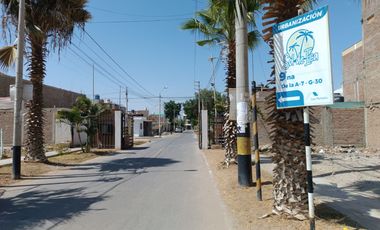 Alquiler de Casa Amoblada de 2 Pisos en Sol de Ica IV Etapa – Frente a Parque