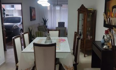Casa 3 niveles en Venta, Santa Juana de las Villas Pereira