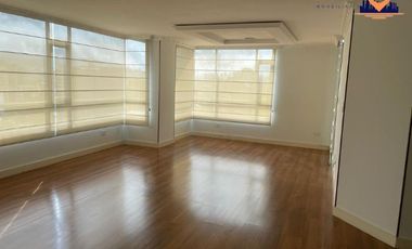 VENDO DEPARTAMENTO DE 129.07M, SECTOR U. UTE RUMIPAMBA