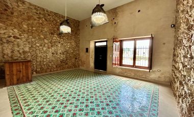 Casa en renta en Sisal en Valladolid Yucatán frente al exconvento san Bernardino