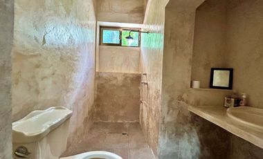 Casa en renta en Sisal en Valladolid Yucatán frente al exconvento san Bernardino