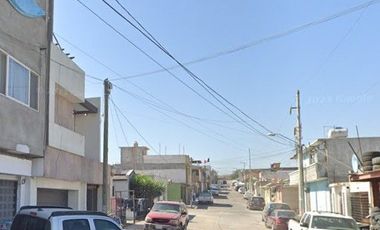 REMATO HERMOSA CASA INCREIBLE PRECIO UBICADA EN COL. VILLA FONTANA TIJUANA APROVECHA