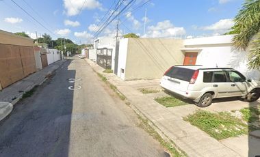 Casa en Venta. Chuburná de Hidalgo, Hidalgo de Chuburná, Mérida, Yucatán. Remate Hipotecario.