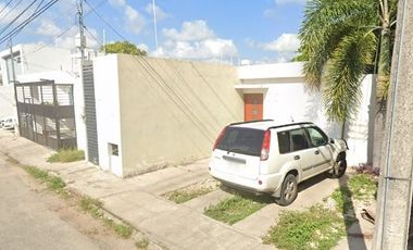 Casa en Venta. Chuburná de Hidalgo, Hidalgo de Chuburná, Mérida, Yucatán. Remate Hipotecario.