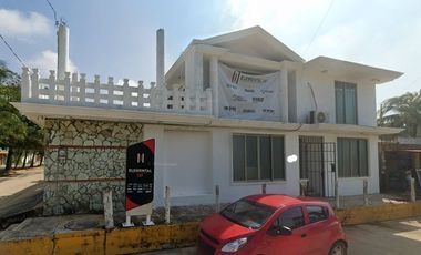 REMATO HERMOSA CASA INCREIBLE OPORTUNIDAD MUY CERCA DE LA PLAYA EN COATZACOALCOS APROVECHA