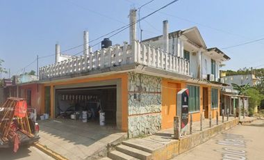 REMATO HERMOSA CASA INCREIBLE OPORTUNIDAD MUY CERCA DE LA PLAYA EN COATZACOALCOS APROVECHA