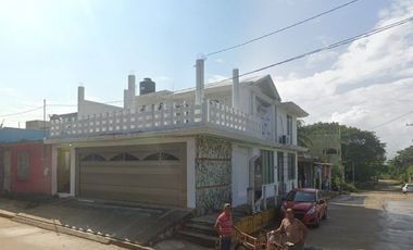 REMATO HERMOSA CASA INCREIBLE OPORTUNIDAD MUY CERCA DE LA PLAYA EN COATZACOALCOS APROVECHA