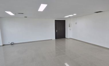 OFICINA COMERCIAL EN ARRIENDO CACIQUE