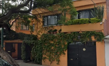 REMATO CASA EN COYOACÁN, VICENTE GUERRERO 144, CIUDAD DE MÉXICO