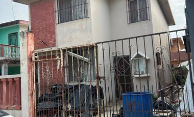 REMATO HERMOSA CASA CON 3 RECAMARAS UBICADA EN LA COLONIA SIMON RIVERA CIUDAD MADERO TAMAULIPAS APROVECHA
