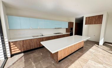 CASA EN VENTA EN AGUASCALIENTES, RESIDENCIAL TIERRA VERDE