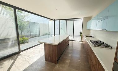 CASA EN VENTA EN AGUASCALIENTES, RESIDENCIAL TIERRA VERDE