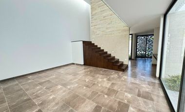 CASA EN VENTA EN AGUASCALIENTES, RESIDENCIAL TIERRA VERDE