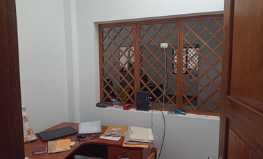 Urb. El Recreo Casa de 309.48m2 ideal para Clínica o Empresa