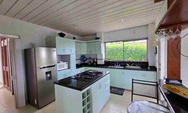 VENDO O PERMUTO ESPECTACULAR CASA QUINTA CAMPESTRE EN CONDOMINIO LA MESA