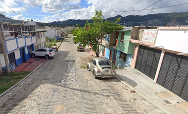 CASA EN VENTA EN FRACCIONAMIENTO MONTEBELLO CHIAPAS