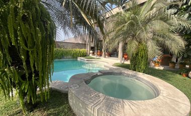 Venta Exclusiva Casa de Lujo en Rinconada del Lago – Elegancia, Luz Natural y Confort con Piscina y Terraza