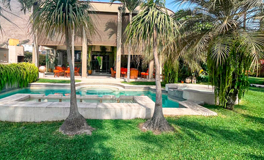 Venta Exclusiva Casa de Lujo en Rinconada del Lago – Elegancia, Luz Natural y Confort con Piscina y Terraza