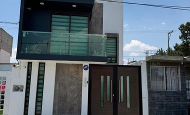 Casa seminueva en venta en la Col. El Alto, Chiautempan, Tlaxcala