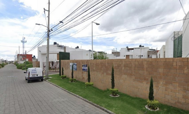 EN REMATE CASA EN 