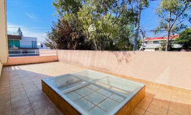 Casa Satélite ideal para oficina silenciosa, asilo, etc. Cerca Periférico, Plaza Satélite o Zona Azul