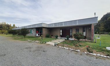 Venta Terreno 7.500 m2 y casa de 325 m2, Región del Maule