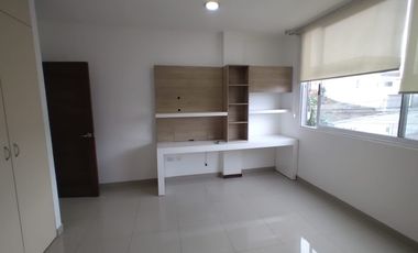 Alquilo departamento de 3 habitaciones en 1 er piso alto - Ceibos norte