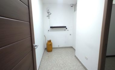 Alquilo departamento de 3 habitaciones en 1 er piso alto - Ceibos norte