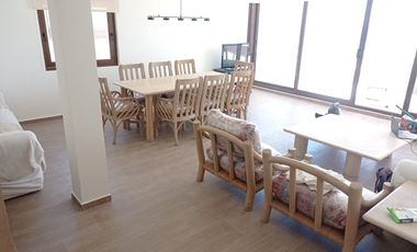 AMPLIO Y COMODO DEPARTAMENTO EN REÑACA CON VISTA AL MAR