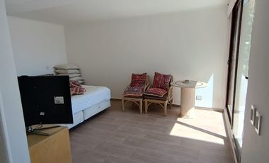 AMPLIO Y COMODO DEPARTAMENTO EN REÑACA CON VISTA AL MAR