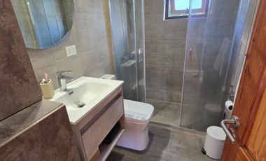 Limache, Gran Casa en Parcela, 4 dormitorios, estar, quincho, piscina