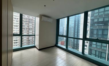MOVE-IN READY 2BR CONDO IN UPTOWN BGC - SECURE & STYLISH