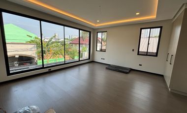 Brand New 5 Bedroom House and Lot with Elevator in BF Homes Inner Circle Paranaque City For Sale