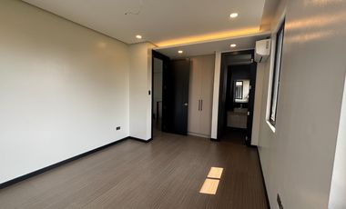 Brand New 5 Bedroom House and Lot with Elevator in BF Homes Inner Circle Paranaque City For Sale